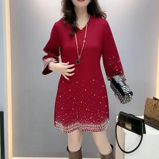 2025春秋新款女装红色分袖重工下摆钉珠连衣裙宽松v领套头打底裙