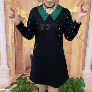 冬季洋气减龄韩版加肥加大娃娃领烫钻字母拼接圆点长袖连衣裙显瘦
