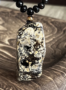 带证书收藏级抚顺琥珀一级干白瓷白虎皮纹千层雪花蜡无事牌吊坠