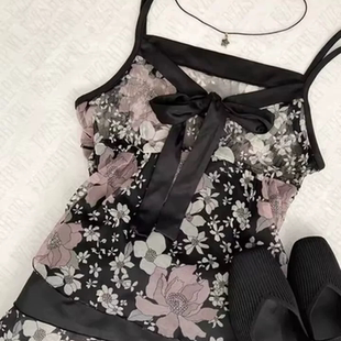 跨境新款时尚夏季性感辣妹条纹蕾丝蝴蝶结甜美潮流女装吊带上衣