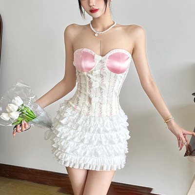 VEST2025欧美风春季新款女装纯色修身街头时尚一字领裹胸露背背心