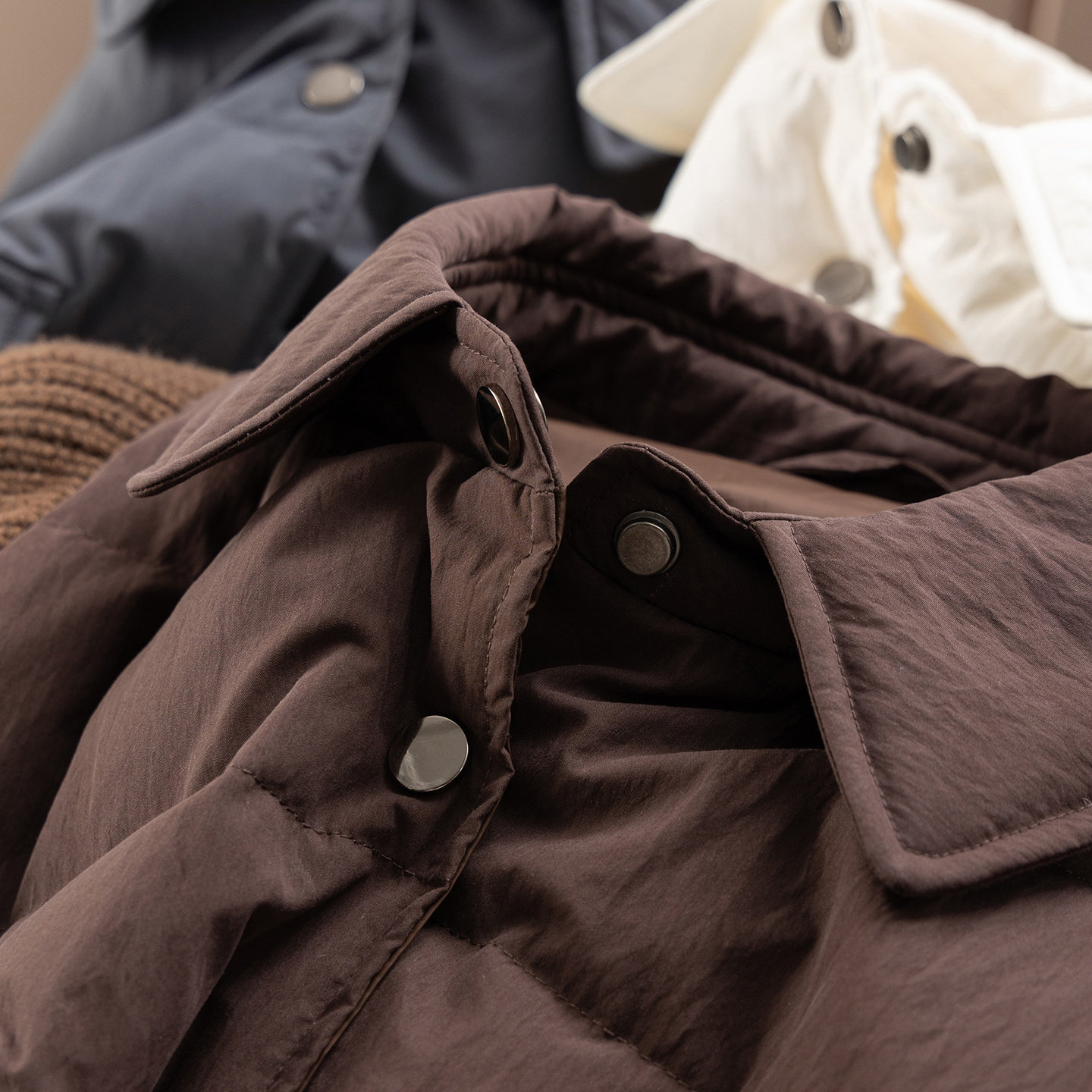 B^C拼针织羊毛羊绒90鹅绒羽绒服