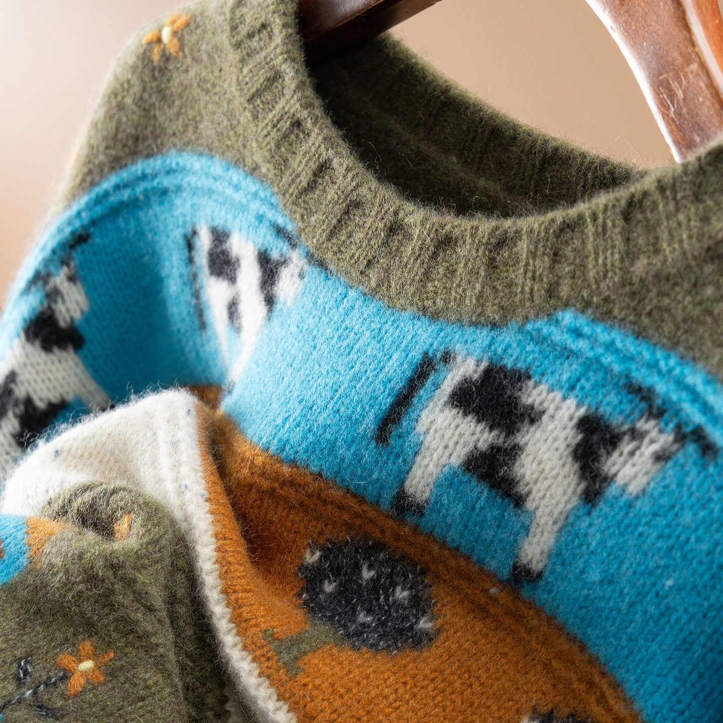 法柜重磅双面织100羊绒圆领毛衣