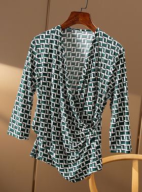 ￥459 秒！春上7号 5A笈裸感 针织真丝V领衬衫七分袖T恤女16A3