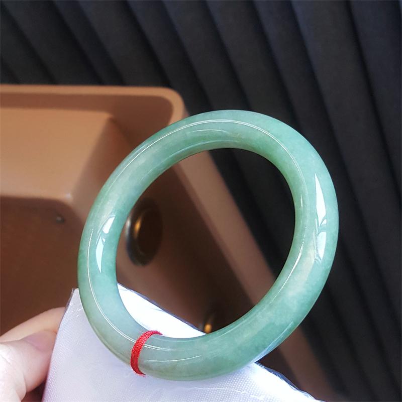 缅甸翡翠手镯正品手镯玉翡翠玉镯