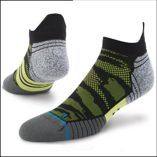 满包邮ST韦德男女半程马拉松袜子无骨毛巾底速干排汗跑步袜耳朵船在类目 运动包/户外包/配件, 运动袜中 - 来自Buy2taobao.com提供专业的淘宝代购服务