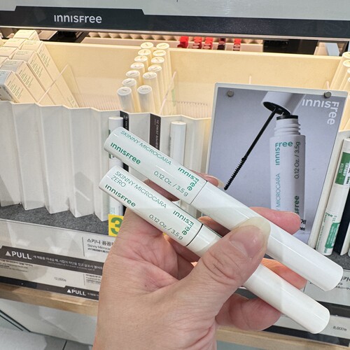 本土悦诗风吟精细睫毛膏根根分明