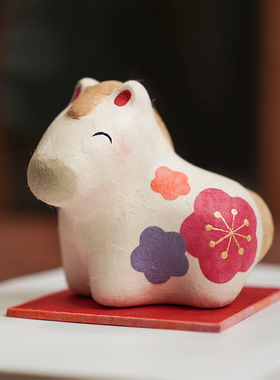 日本龙虎作生肖马祝福礼物摆件