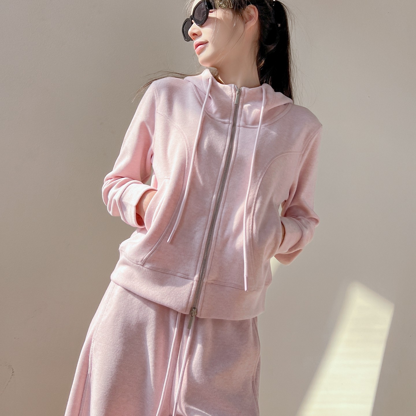 宽松舒适连帽卫衣阔腿卫裤运动套装女春秋2026宽松百搭时尚两件套,女装/女士精品,时尚套装,淘宝优惠券,粉丝福利购,淘宝优惠卷