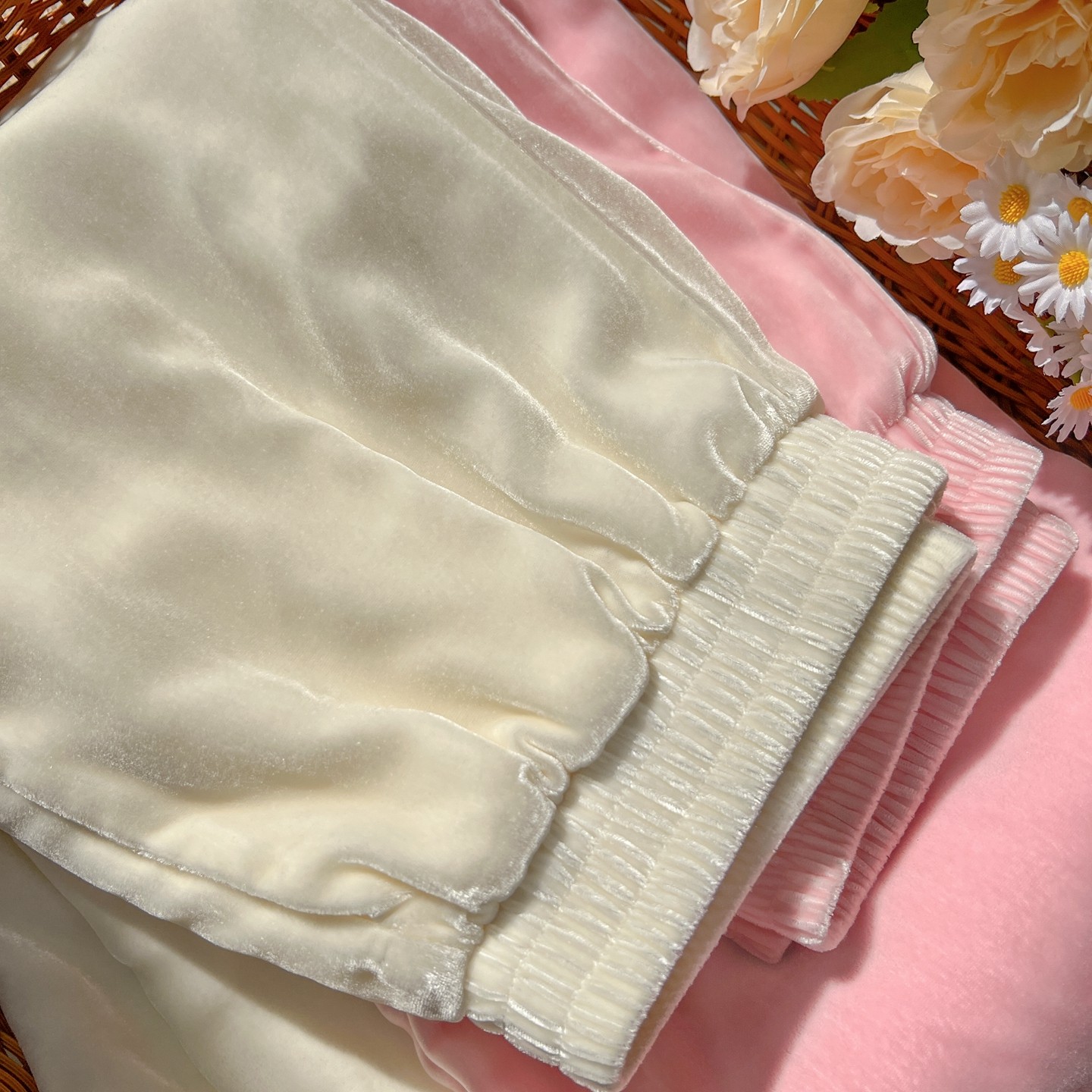 大码宽松显瘦桑蚕丝阔腿丝绒裤女春夏垂感慵懒高腰直筒显瘦休闲裤,女装/女士精品,大码裤装,淘宝优惠券,粉丝福利购,淘宝优惠卷