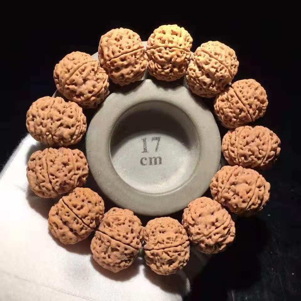 尼泊尔爆肉大金刚