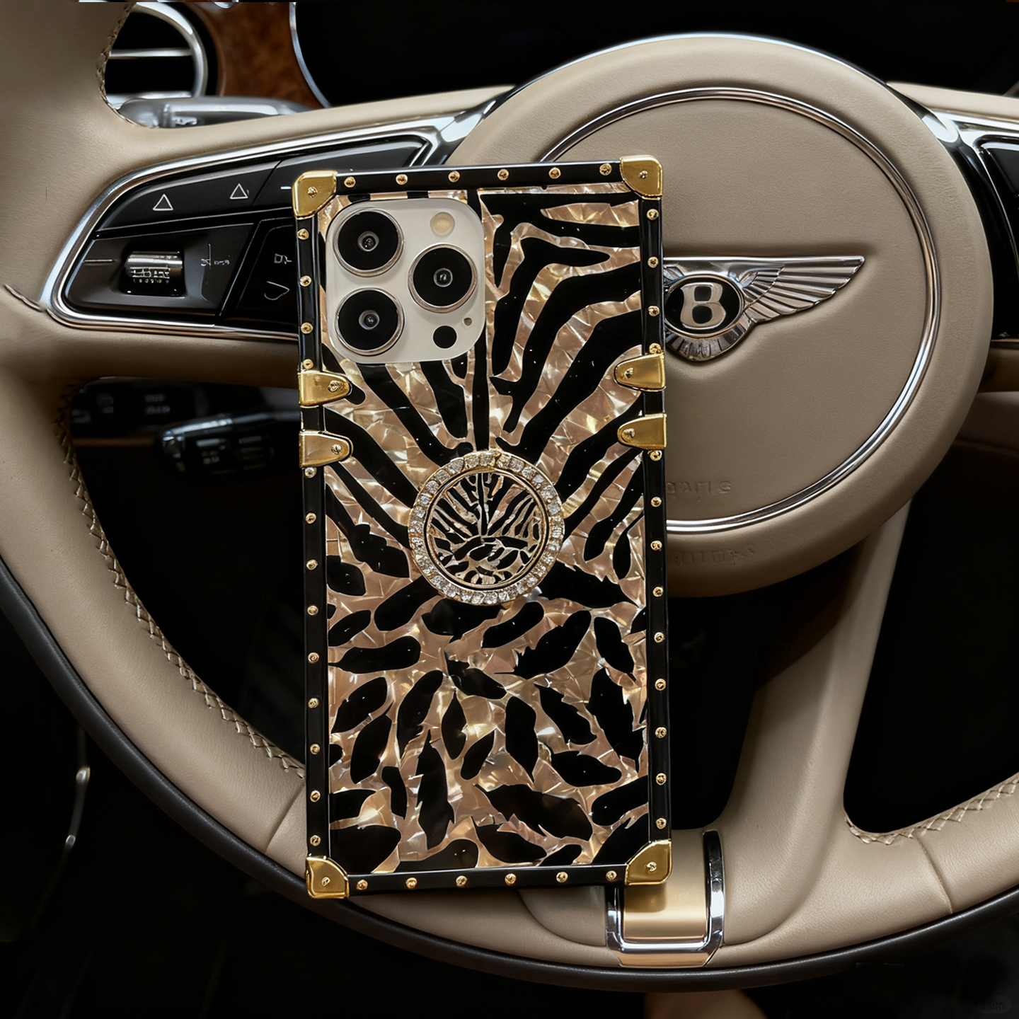 适用苹果16pro潮牌高颜值手机壳