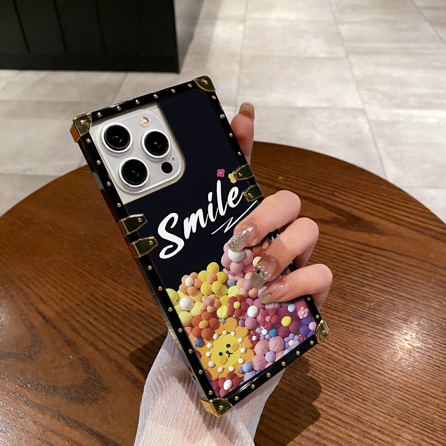 网红爆款iPhone16手机壳方形潮牌苹果15promax轻奢风适用14plus全包防摔13创意硅胶12高级感时尚11保护套新女