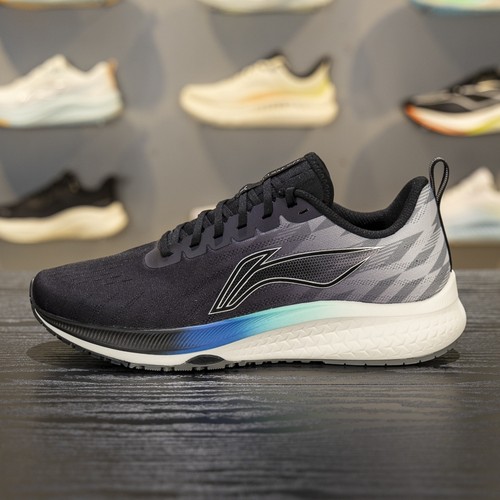 李宁男子竞速跑鞋支撑稳定