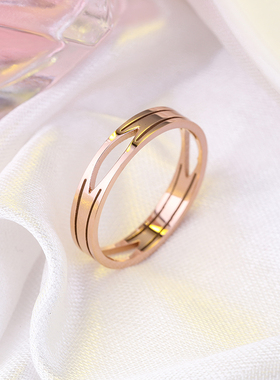 18k玫瑰金镂空钛钢戒指日韩版