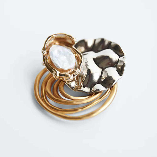 毛衣外套zara价格 毛衣外套zara图片 星期三