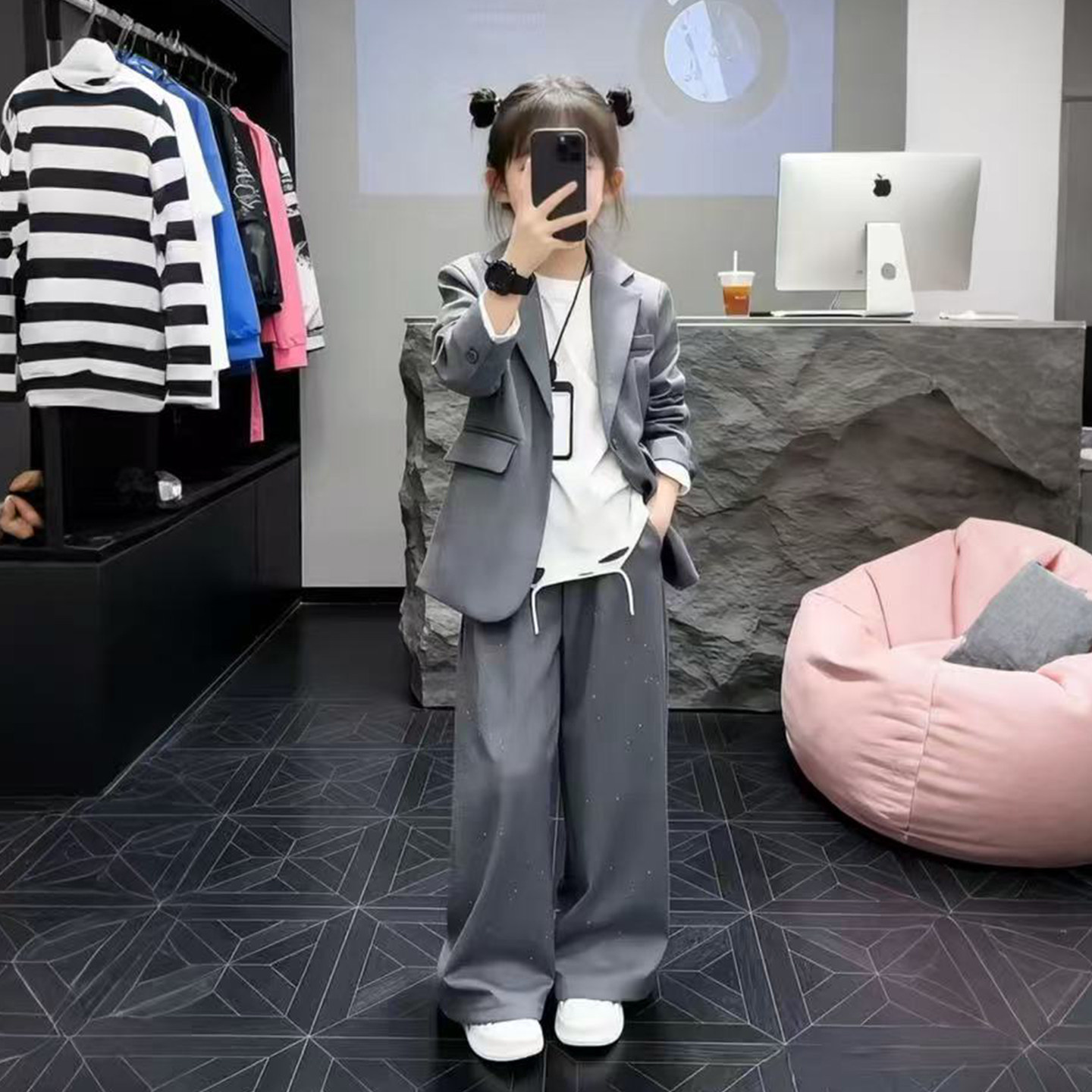 女童重工西装套装2026春季新款儿童舒适有型撒银外套宽松阔腿裤潮