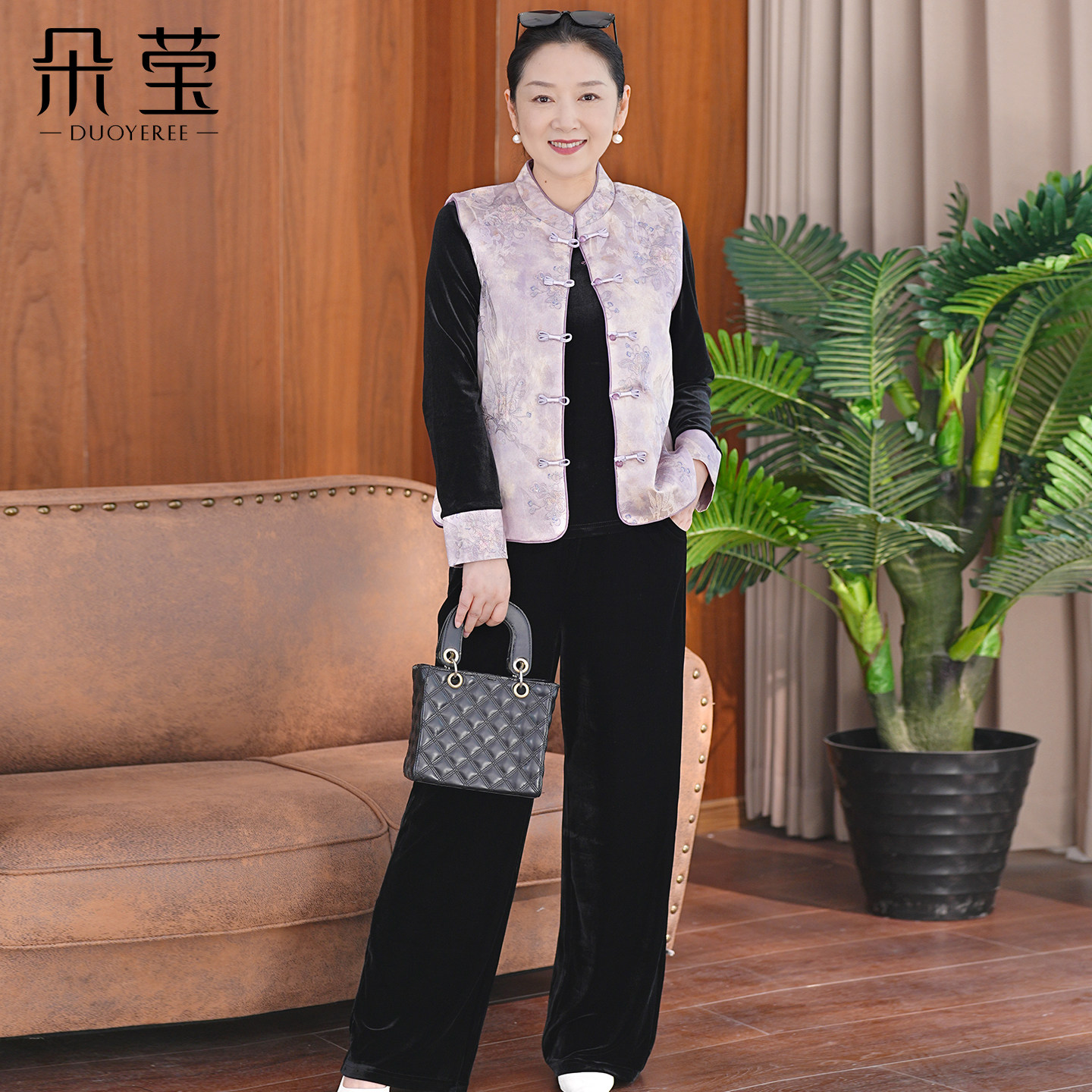 朵莹新中式妈妈秋装金丝绒套装