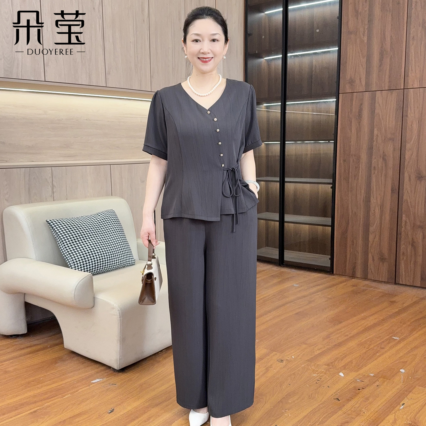 朵莹妈妈夏装时尚休闲套装2026新款中老年女装夏季短袖小衫母亲节
