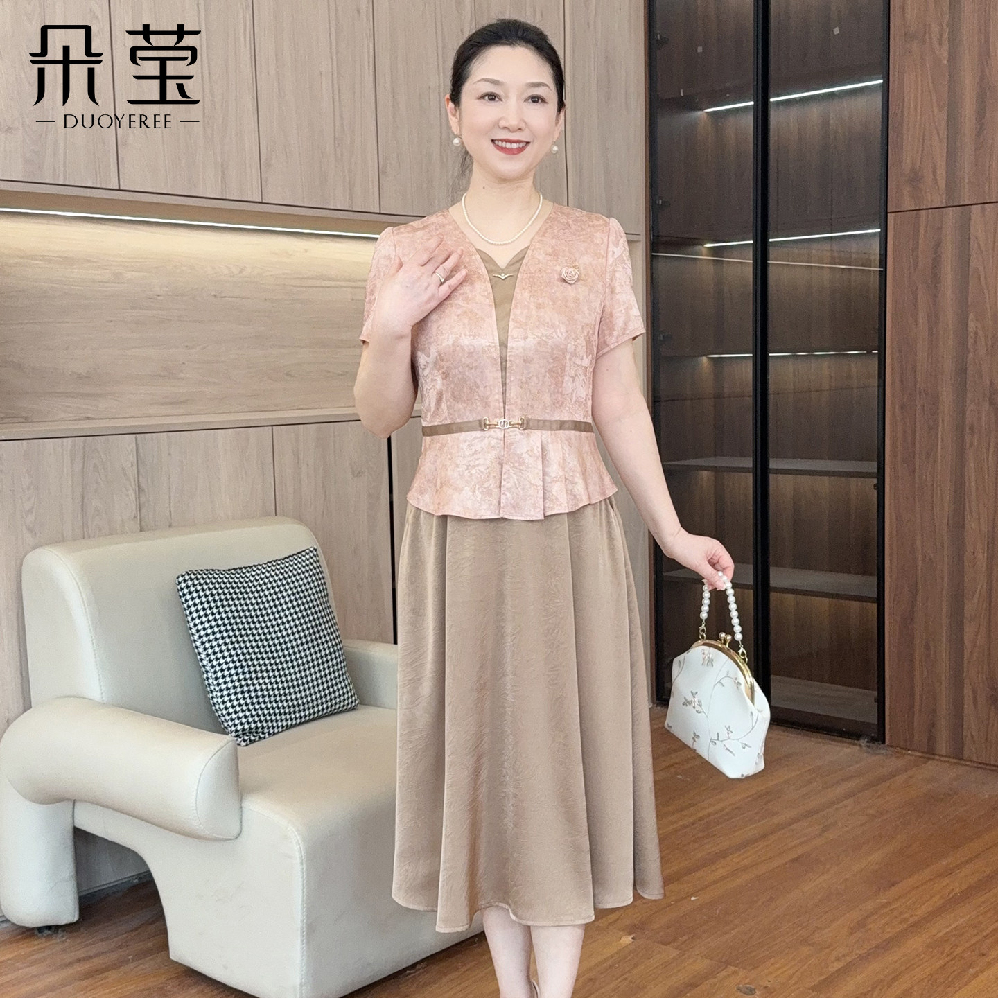 朵莹母亲节礼物妈妈夏季新款连衣裙中老年女装假两件裙子短袖长裙