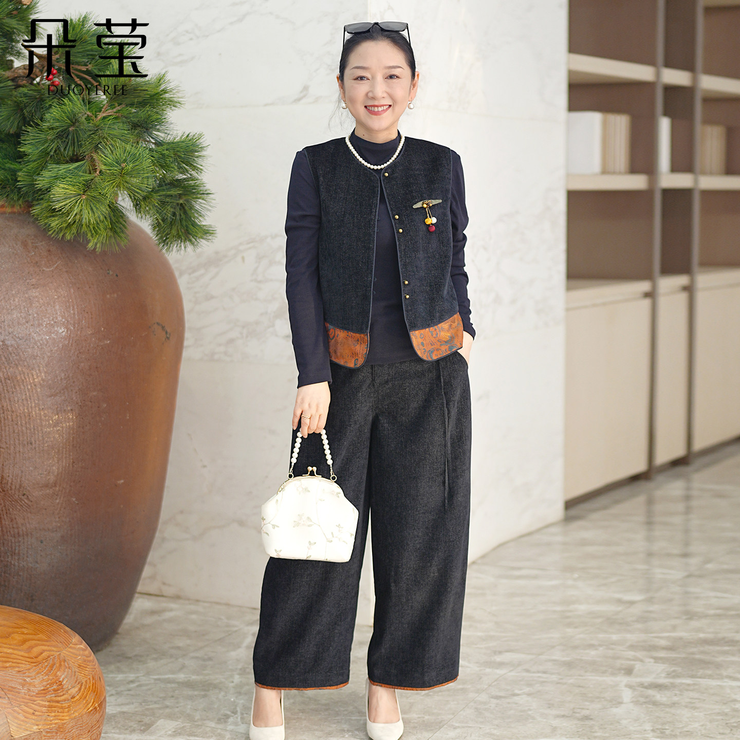 朵莹妈妈秋装新中式马甲套装新款