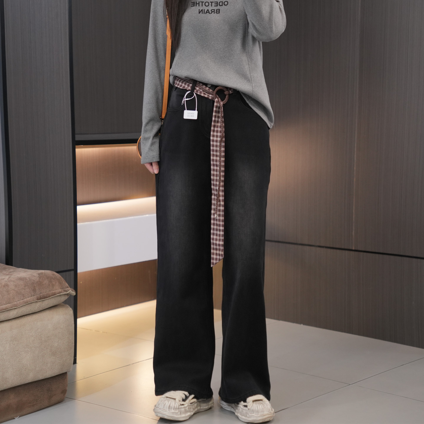 闭眼入高腰显瘦腰带直筒拖地裤