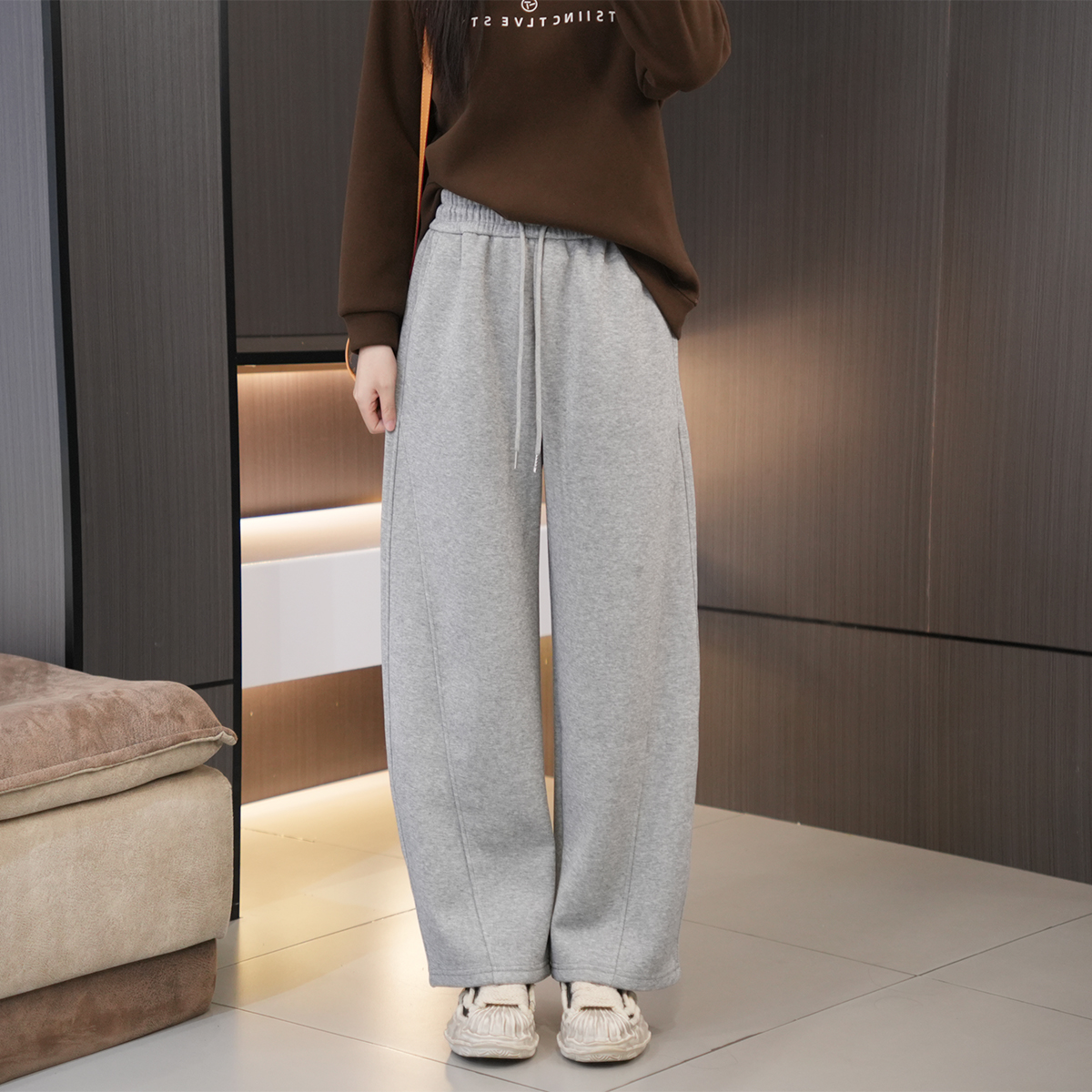 闭眼入加绒加厚高腰抽绳弯刀裤