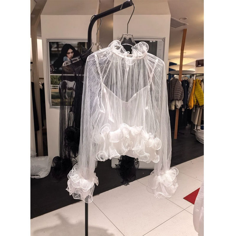 网红同款2026春季新款法式气质名媛褶皱花边内搭吊带雪纺衫小衫女
