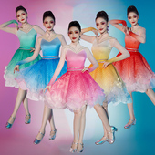 彩色开场舞演出服伴舞多彩色啦啦队领队服装 红黄蓝绿粉红色中短裙