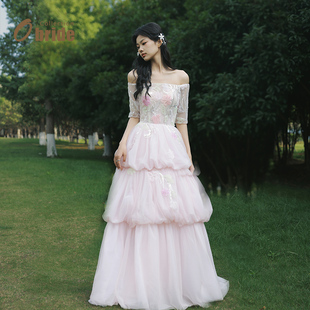 Obride原创设计2024年新款 一字肩花朵粉色礼服演出新娘敬酒服大码