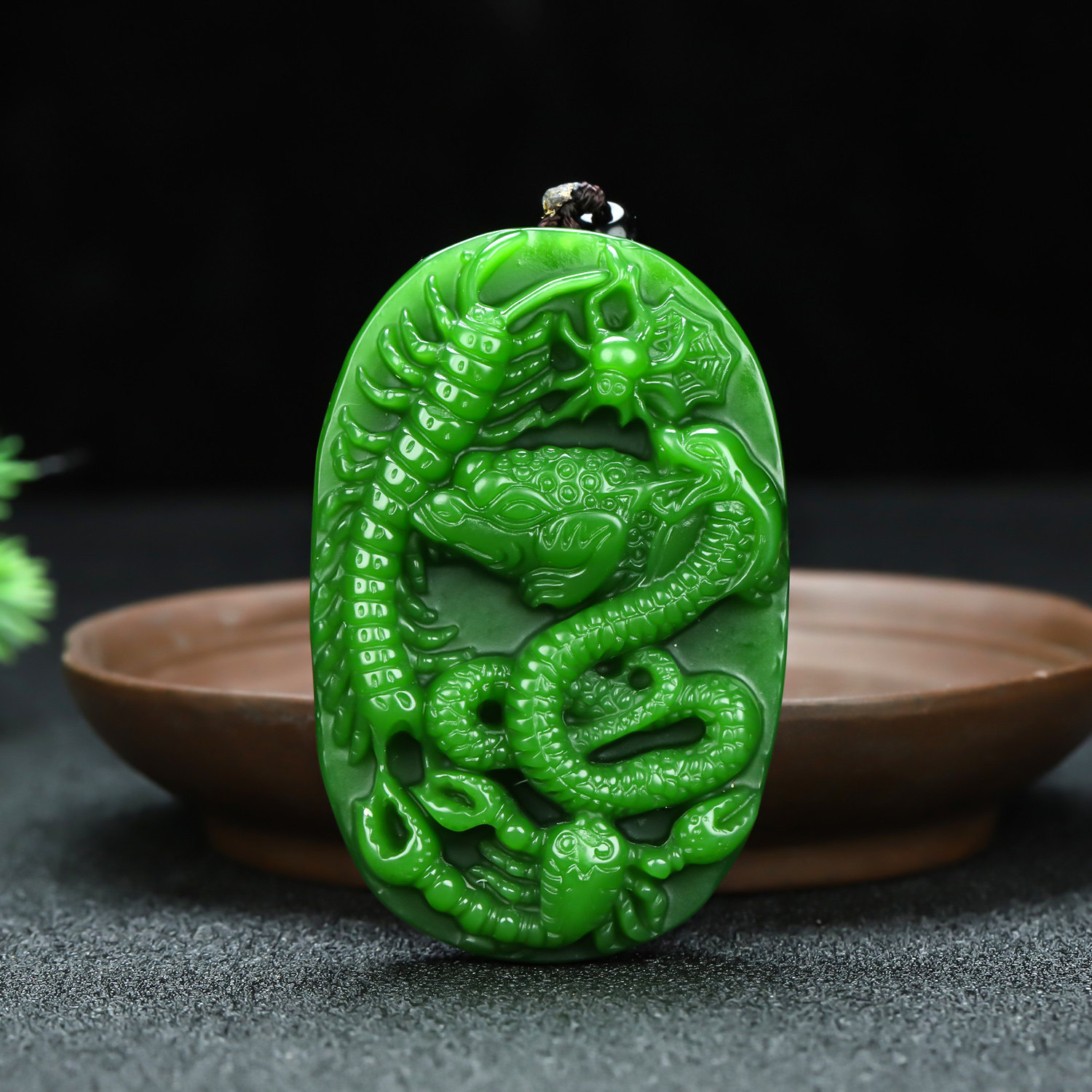 新疆和田玉碧玉五毒手把件菠菜绿碧玉金蟾蝎子蜈蚣蜘蛛蛇把件挂件