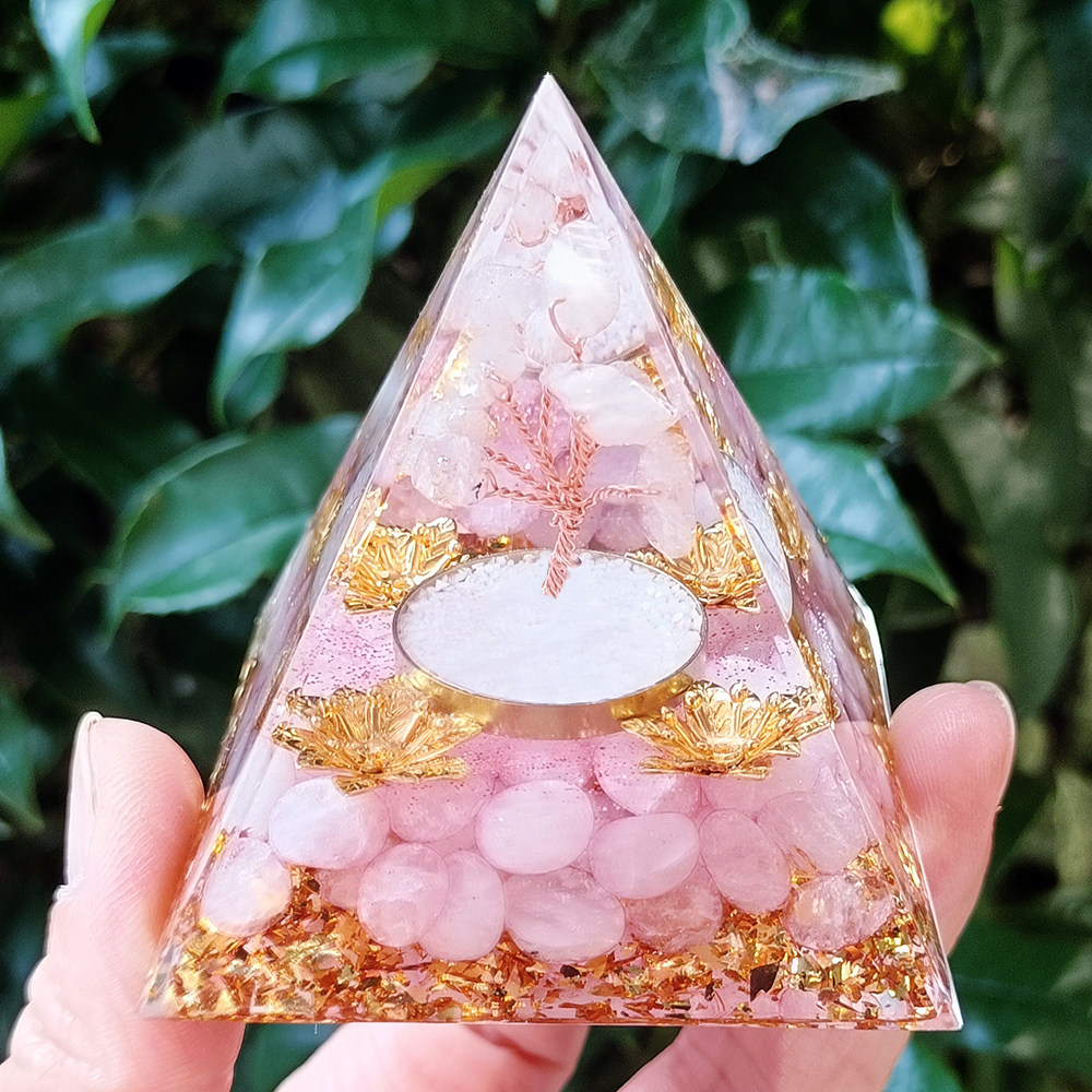 新品粉水晶树粉水晶碎石金字塔摆件家居树脂滴胶手工艺品桌面装饰,家居饰品,桌面摆件,淘宝优惠券,粉丝福利购,淘宝优惠卷