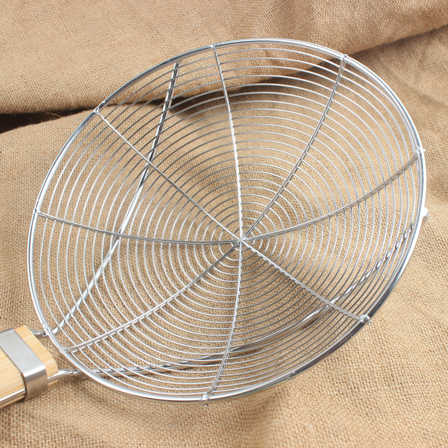 特粗加固不锈钢木柄大漏勺木柄钢丝篱线漏炸喱滤网捞篱面条油渣捞