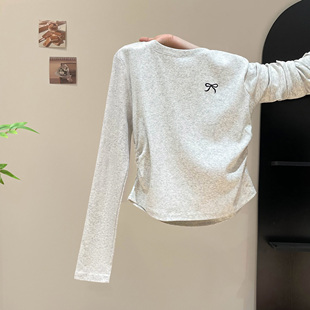 女童春装正肩长袖T恤2026新款大童修身内搭上衣儿童春秋款打底衫