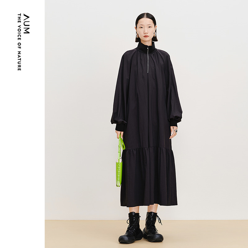 春季新款AUM长款立领黑色连衣裙