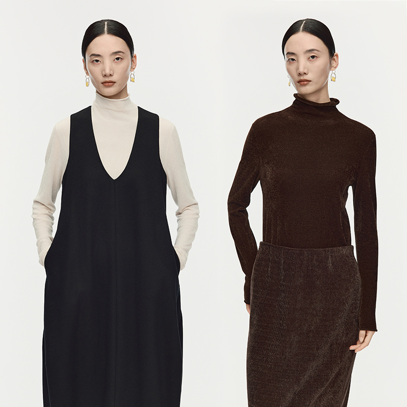 【大秀同款】AUM噢姆2025年冬季新款雪尼尔针织小高领打底上衣女