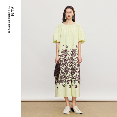 【天猫臻选】AUM噢姆2026年夏季新款棉感绣花短袖连衣裙宽松长裙