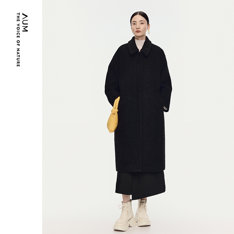 【商场同款】AUM噢姆2025年冬季新款马海毛羊毛圈圈纱长款大衣女