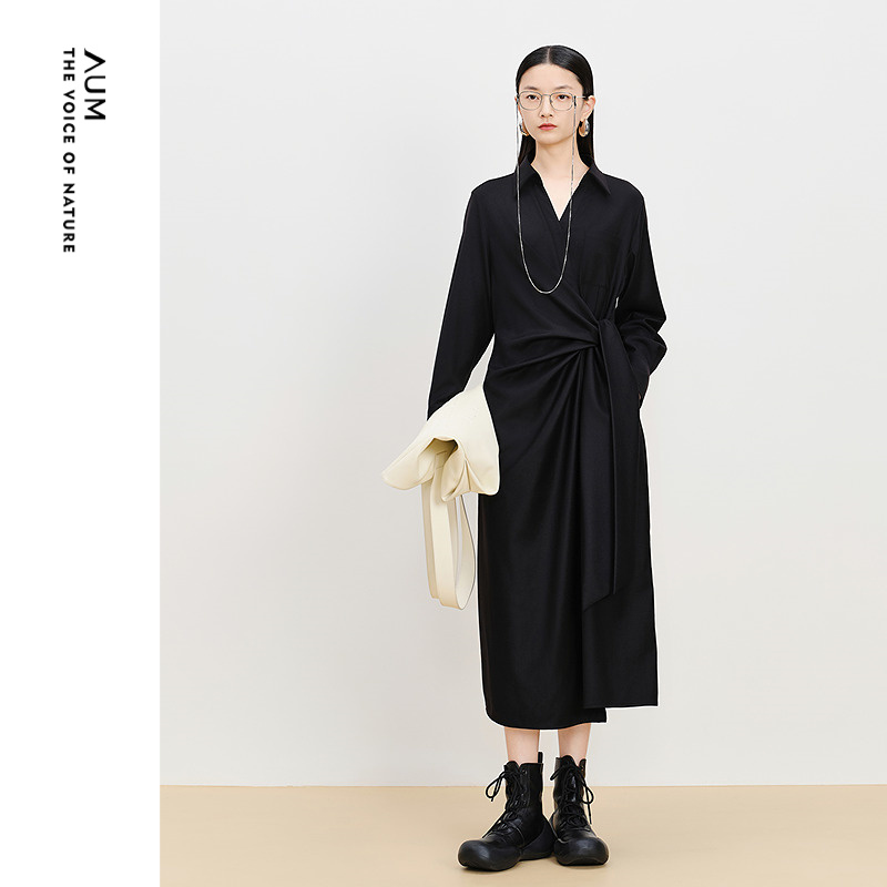 【商场同款】AUM噢姆冬季羊毛弹力呢绑带休闲衬衫裙黑色连衣裙女