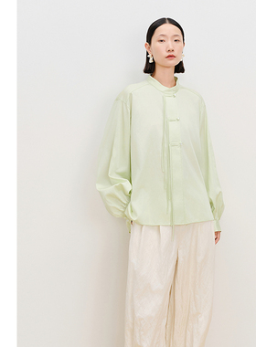 【商场同款】AUM噢姆春季微光盘扣珠扣新中式立领宽松衬衫上衣女