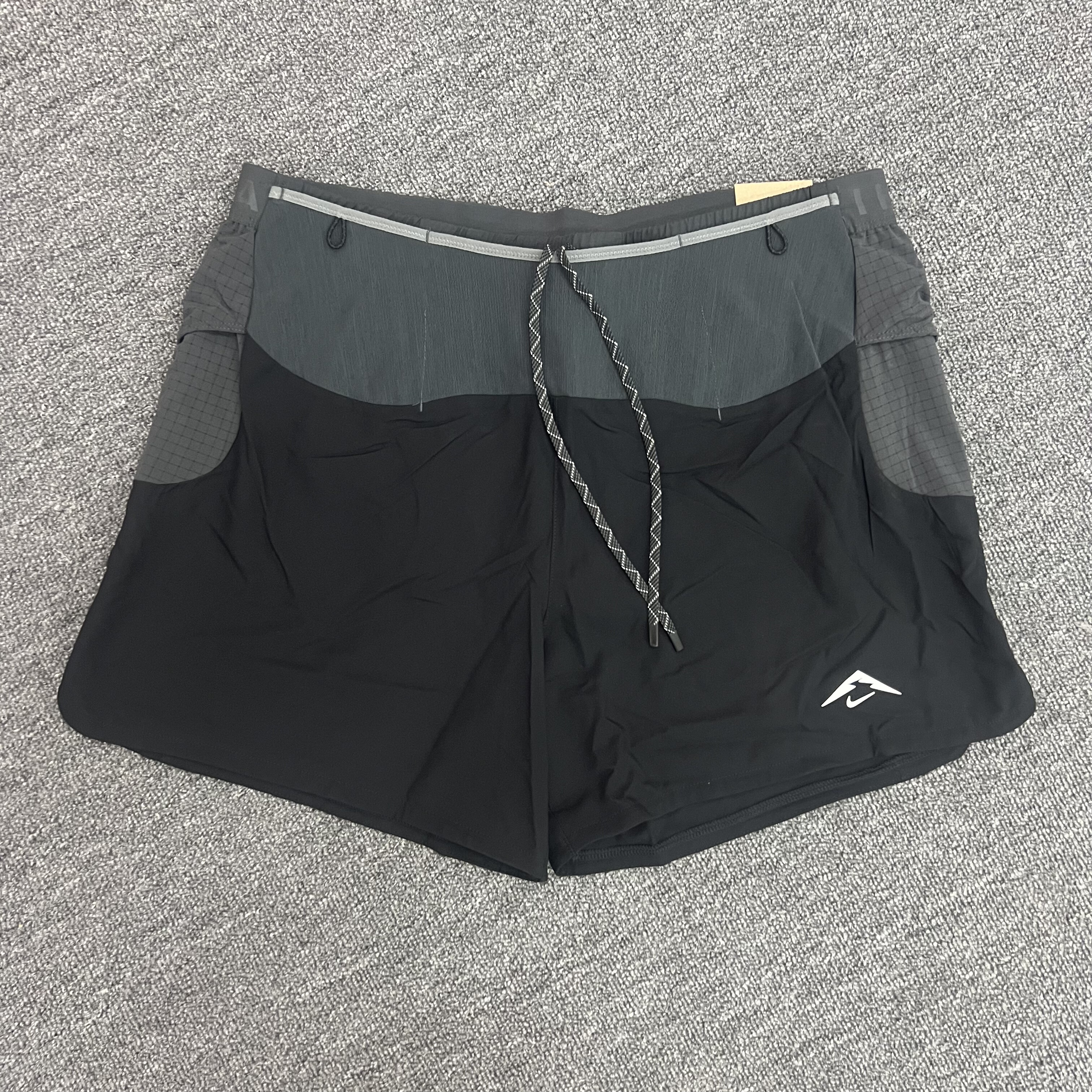 Nike/耐克 ADV男子户外运动训练速干透气跑步短裤 HJ3573-010