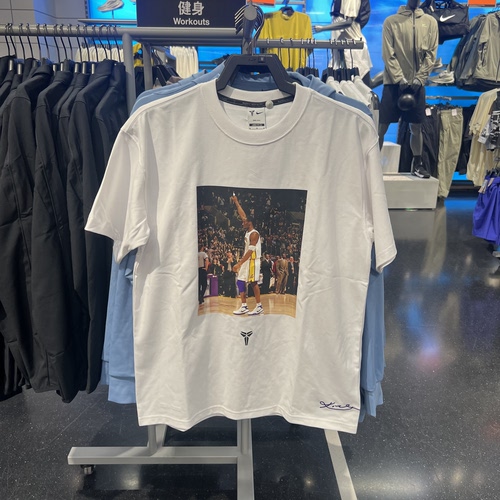 Nike/耐克KobeNike Dri-FIT 科比男子速干篮球T恤IO1151-100