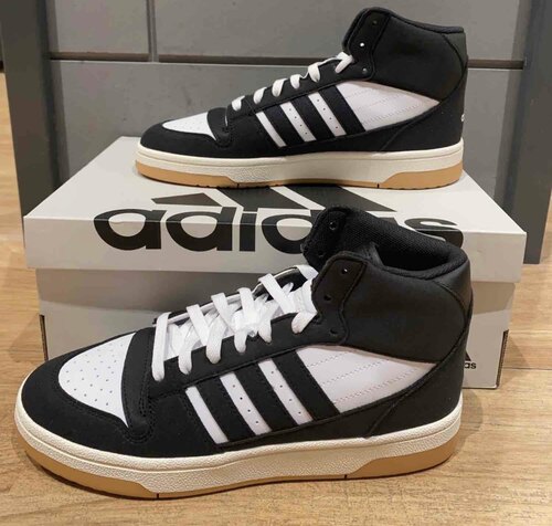 adidas TURNAROUND经典简约舒适防滑中帮板鞋男款黑白IH7973