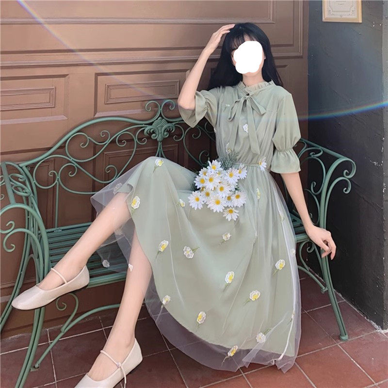 日系绿色连衣裙女春夏季2025年新款气质甜美仙女森系收腰显瘦长裙