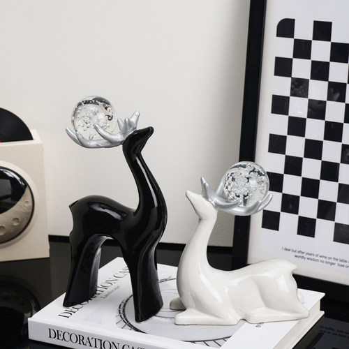 现代简约水晶球麋鹿摆件轻奢高档家居客厅玄关电视柜酒柜装饰品