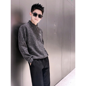 W52-P88 男士立领半拉链针织衫灰色加绒保暖休闲百搭卫衣冬季图片