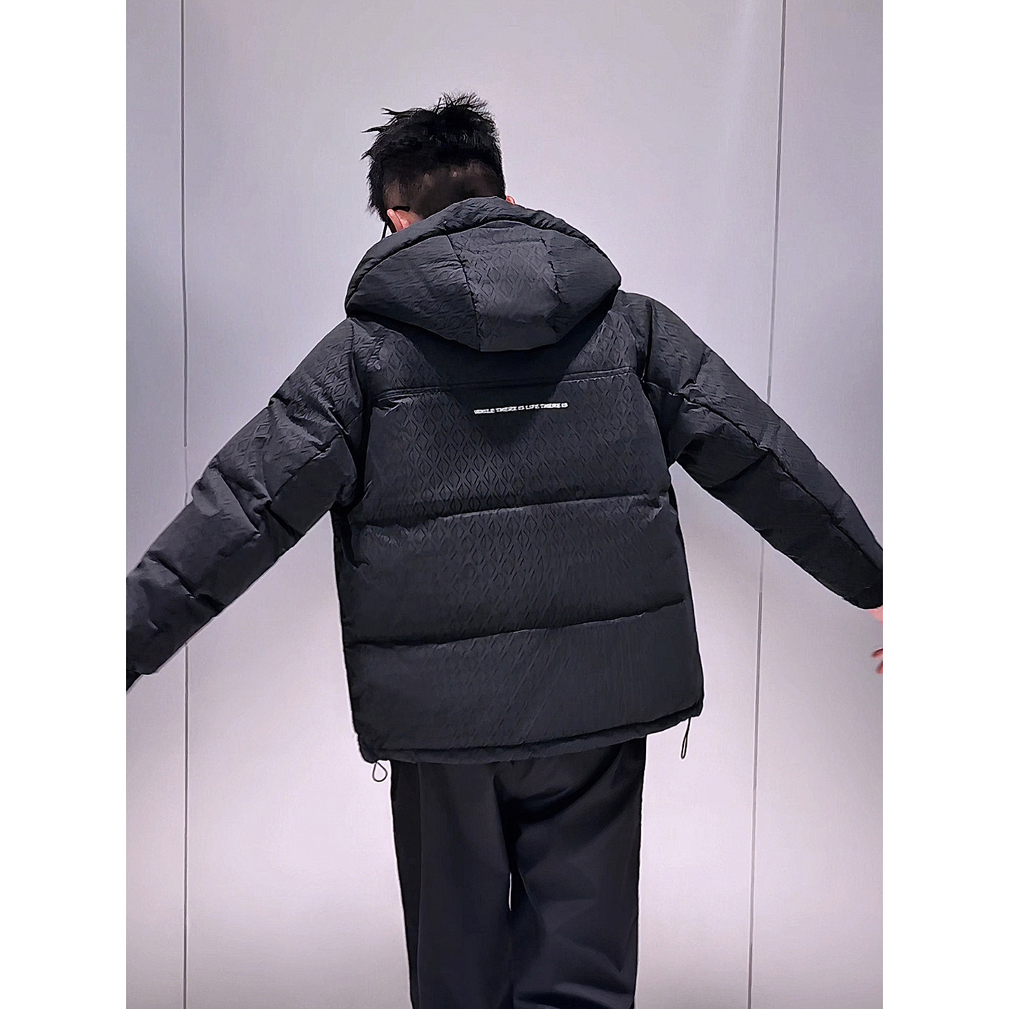 F51-P168-冬季连帽修身保暖棉衣棉服,男装棉衣,电商D319
