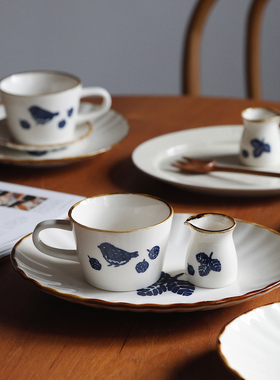 收集时光 Camus say山雀莓子系列 高温釉下手绘椭圆盘咖啡杯碟