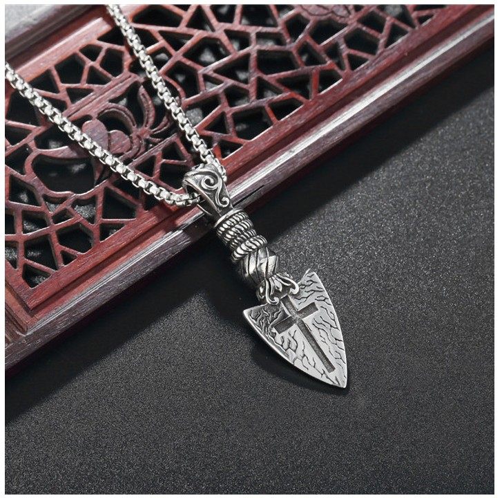 圣枪矛头命运之矛吊坠男女十字架不锈钢项链卫衣毛衣链t恤挂件