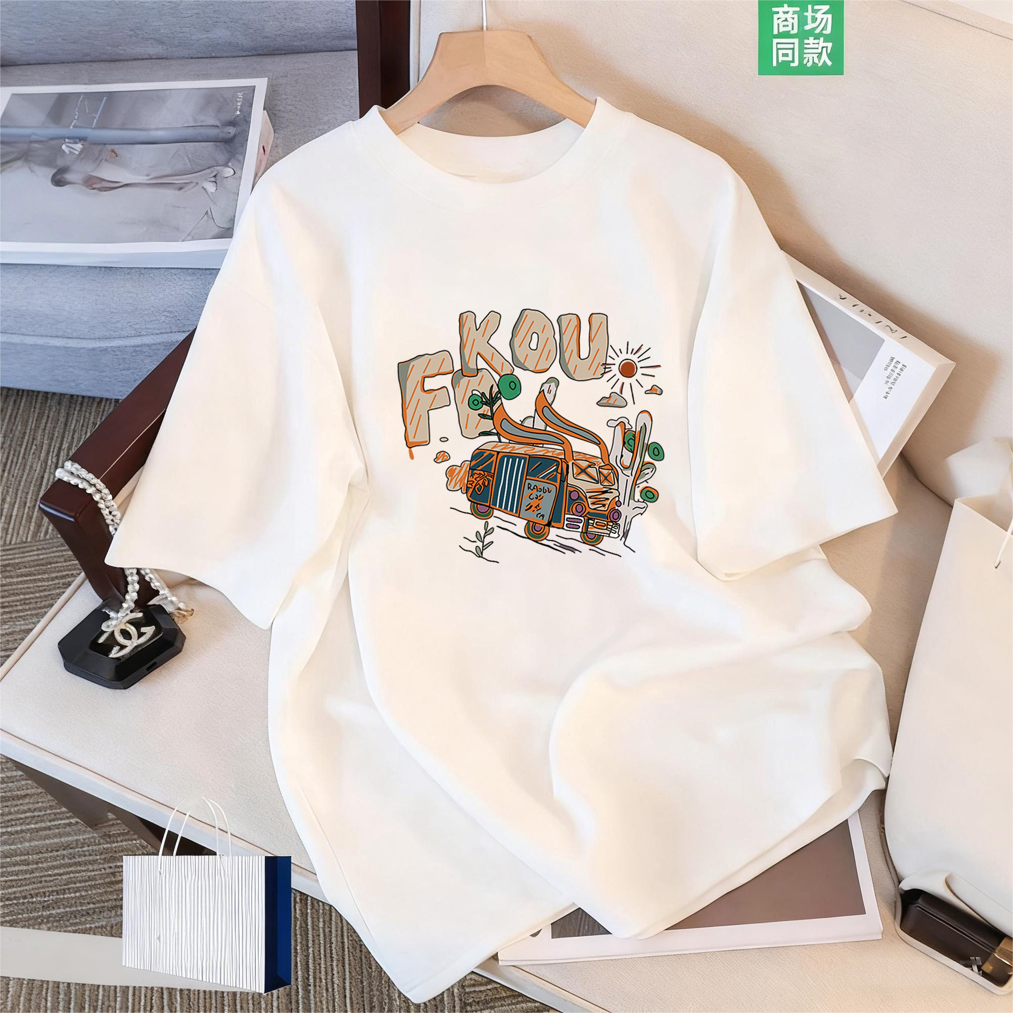 欧货白色中长卡通印花短袖t恤女款显瘦纯棉打底休闲减龄圆领上衣